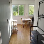 Mistral Gagnant ! T1 Calme Avec Vue, Parking, Teletravail, Wi-fi, Proche Cv Et Gare Lägenhet Mazamet