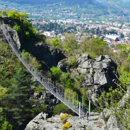 Mistral Gagnant ! Belle Vue Montagne Au Calme, Parking, Proche Gare Et Cv, 2 Lits Апартаменты