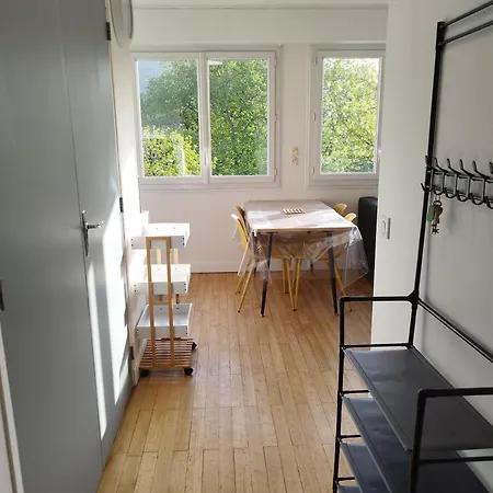 Mistral Gagnant ! T1 Calme Avec Vue, Parking, Teletravail, Wi-fi, Proche Cv Et Gare Daire Mazamet