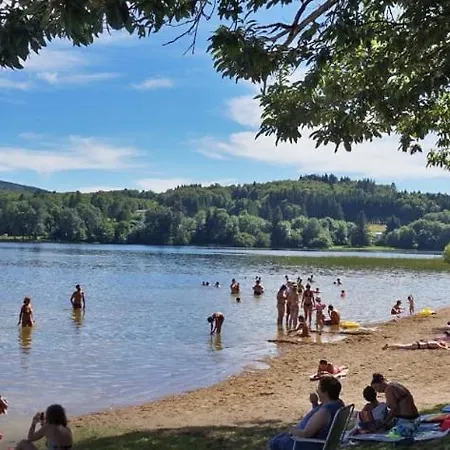 Mistral Gagnant ! Belle Vue Montagne Au Calme, Parking, Proche Gare Et Cv, 2 Lits