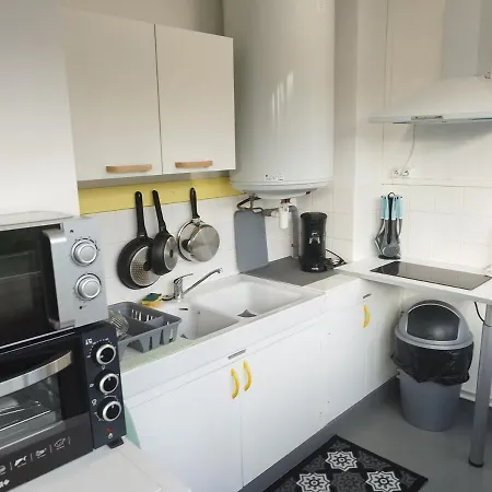 Mistral Gagnant ! T1 Calme Avec Vue, Parking, Teletravail, Wi-fi, Proche Cv Et Gare Mazamet