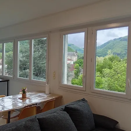 Mistral Gagnant ! T1 Calme Avec Vue, Parking, Teletravail, Wi-fi, Proche Cv Et Gare Daire
