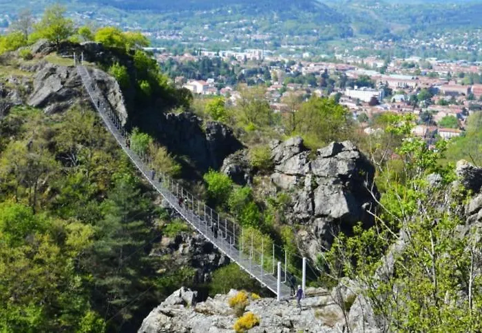 Mistral Gagnant ! T1 Calme Avec Vue, Parking, Télétravail, Wi-fi, Proche Cv Et Gare Apartamento