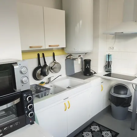 Mistral Gagnant ! T1 Calme Avec Vue, Parking, Teletravail, Wi-fi, Proche Cv Et Gare 아파트 마자메