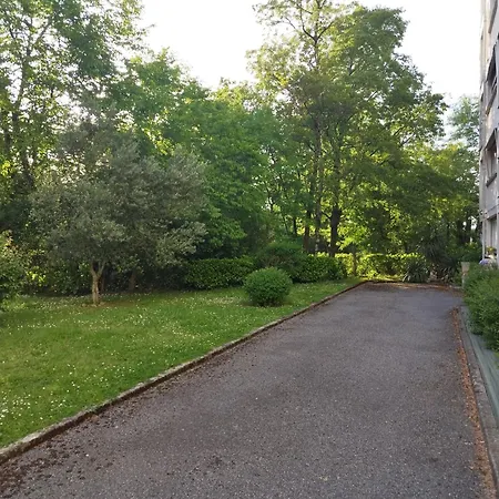 Mistral Gagnant ! T1 Calme Avec Vue, Parking, Teletravail, Wi-fi, Proche Cv Et Gare 아파트 마자메