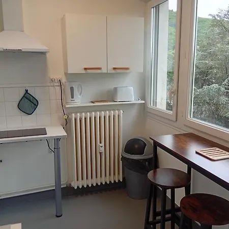 Mistral Gagnant ! T1 Calme Avec Vue, Parking, Teletravail, Wi-fi, Proche Cv Et Gare 아파트 마자메