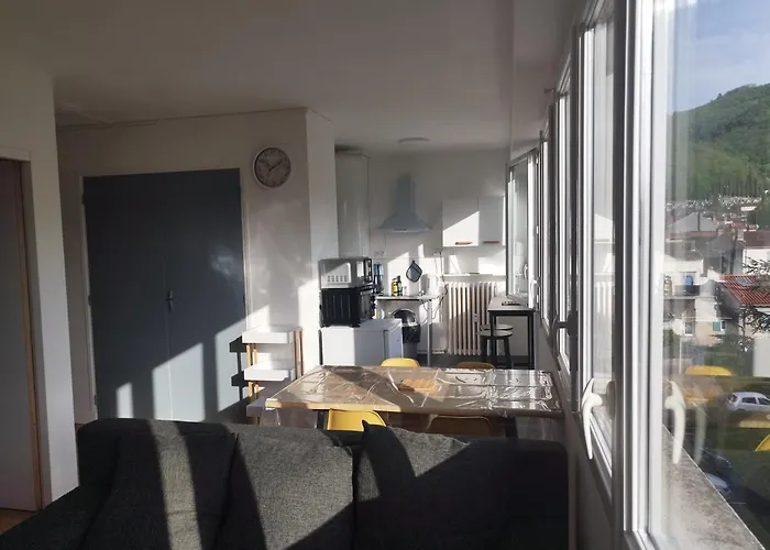 Mistral Gagnant ! T1 Calme Avec Vue, Parking, Teletravail, Wi-fi, Proche Cv Et Gare